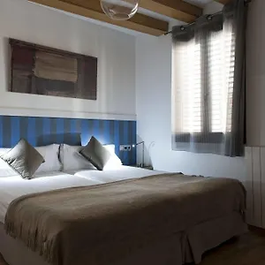 Apartman Mh Liceo, Barcelona